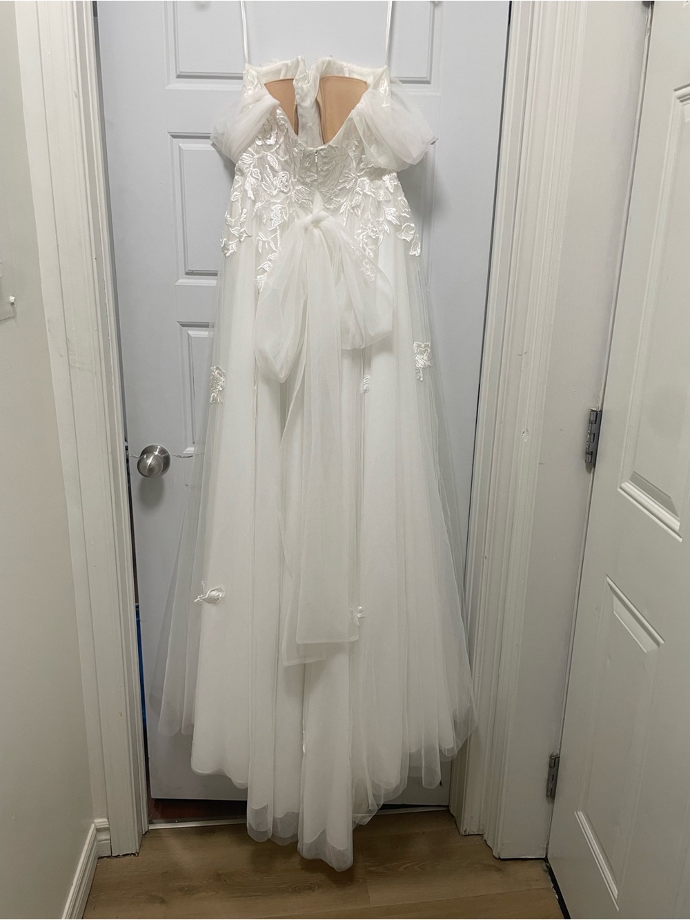 Off-Shoulder Floral Wedding Gown in White - Picture 4 of 4